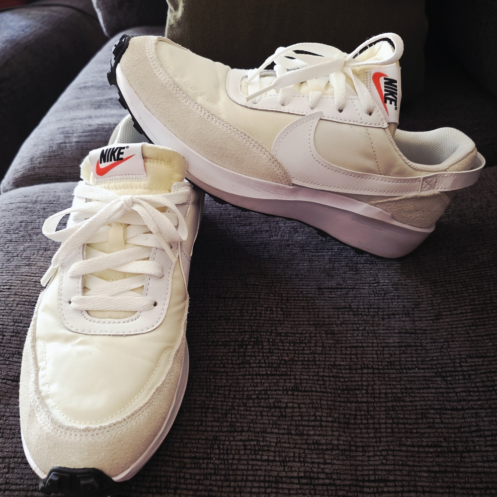 Nike Waffle Debut Cream and White Sneakers W9.5